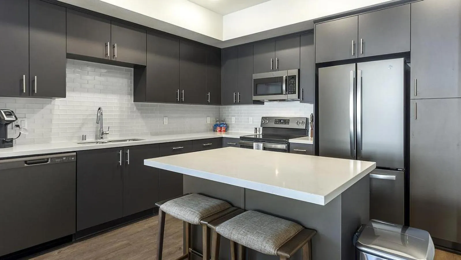 Landing At Latitude At Godley Station - 1 Bedroom In Savannah