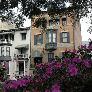 4* Couette-café Foley House